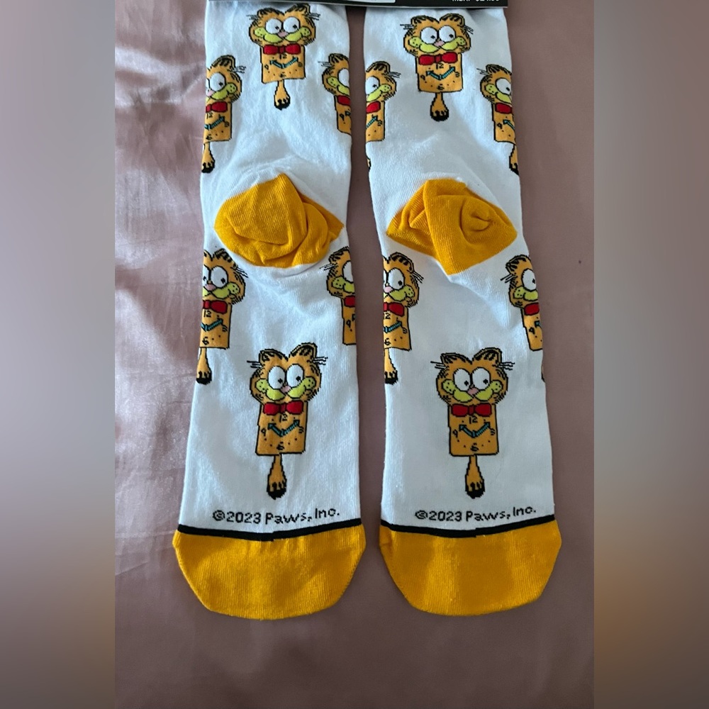 GARFIELD 😺Socks ★ =(^.^)= - Picture 2 of 2